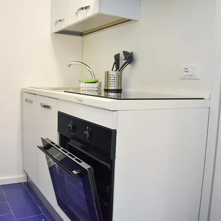 Apartment Lugano City Apartment *